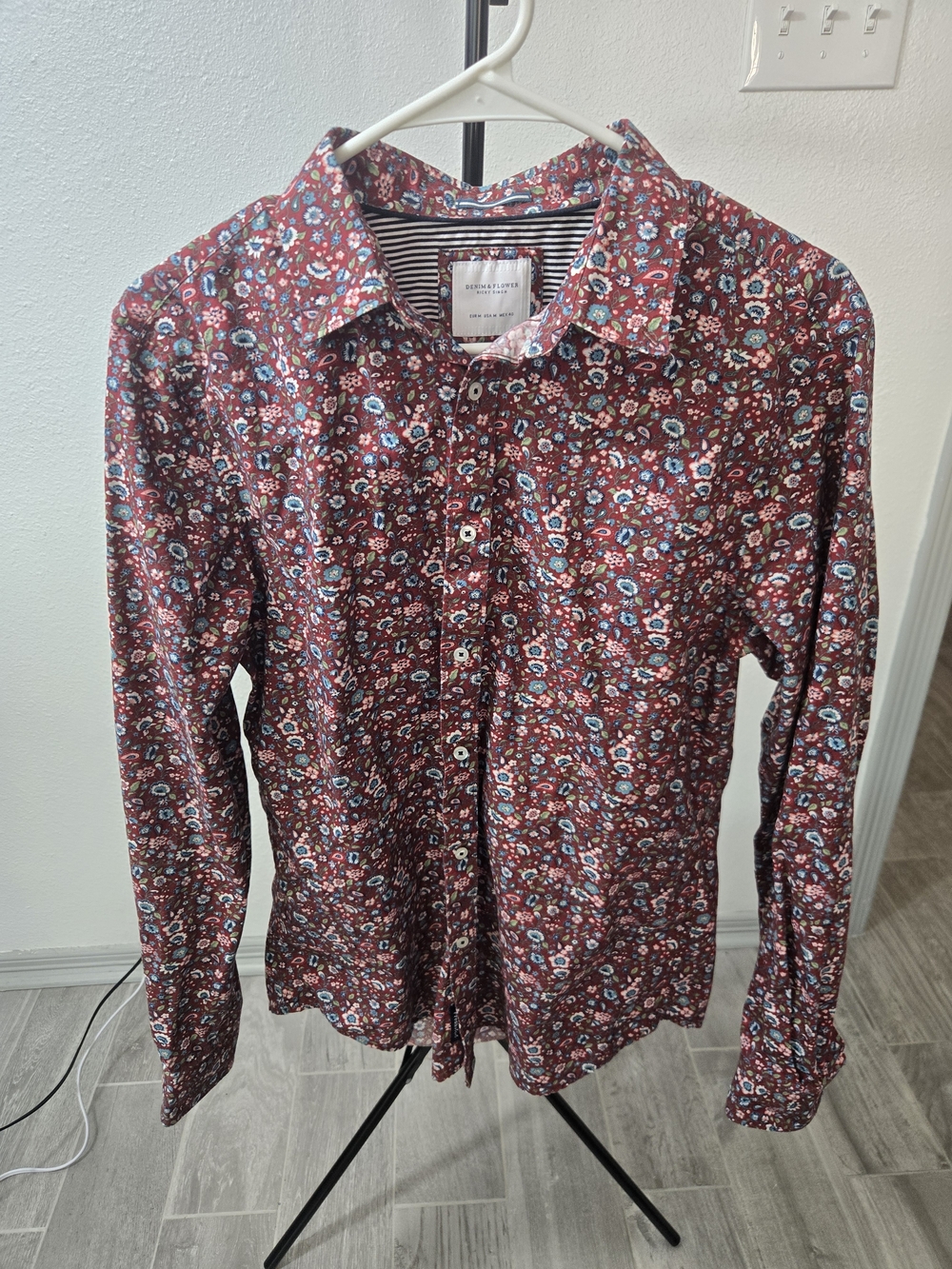 Denim & Flower Men's Maroon Floral Button-Down Shirt